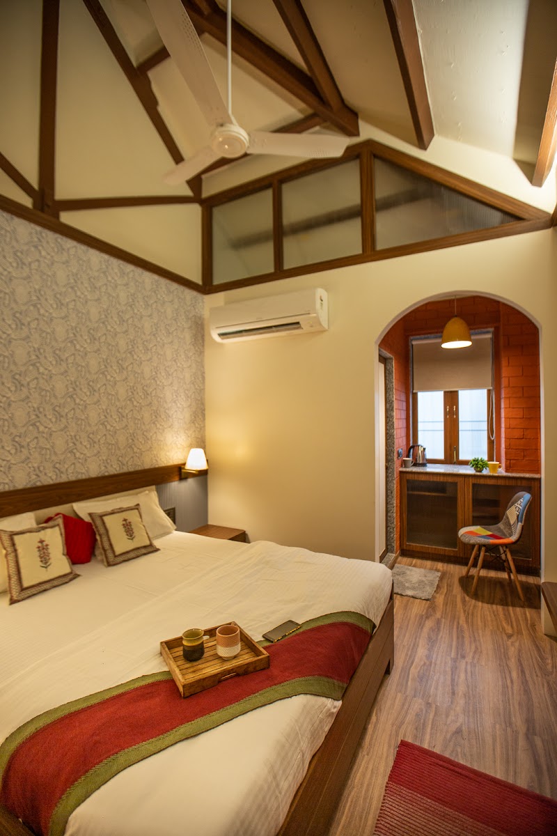 Travellers Inn - Travellers Inn 26, Adi Murzban Path, Ballard Estate, Fort, Mumbai, Maharashtra 400001, India