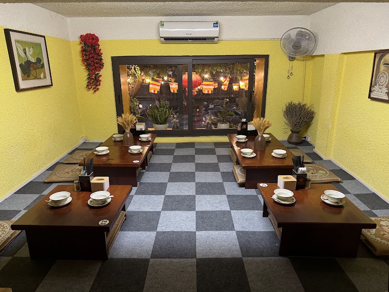 Dayā Garden Vegetarian & Vegan - Nhà Hàng Chay Việt - Dayā Garden Vegetarian & Vegan - Nhà Hàng Chay Việt 39/17 P. Hai Bà Trưng, Cửa Nam, Hà Nội, Vietnam