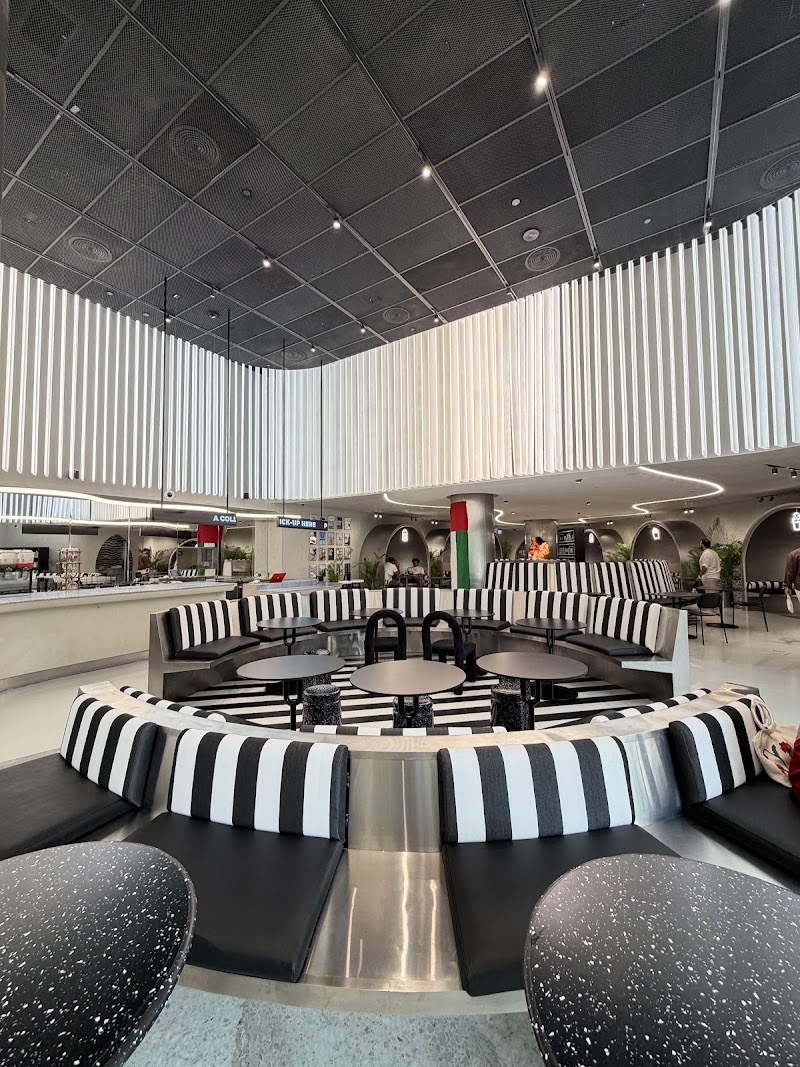 SALT MOTF - SALT MOTF, 67CP+H4Q - Sheikh Zayed Rd - Trade Center Second - Dubai - United Arab Emirates