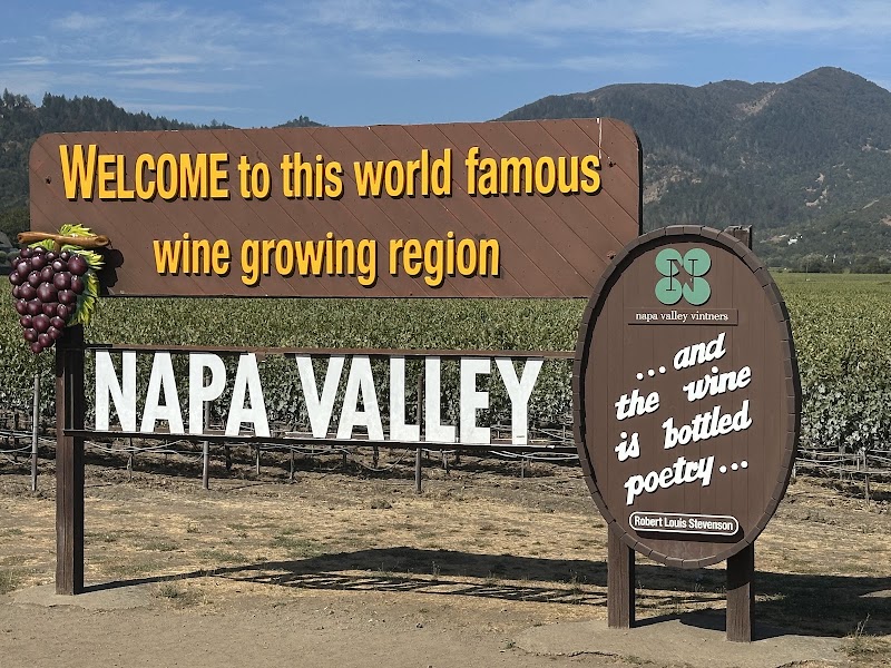 Napa Valley Wine Train - Napa Valley Wine Train, 1275 McKinstry St, Napa, CA 94559, USA