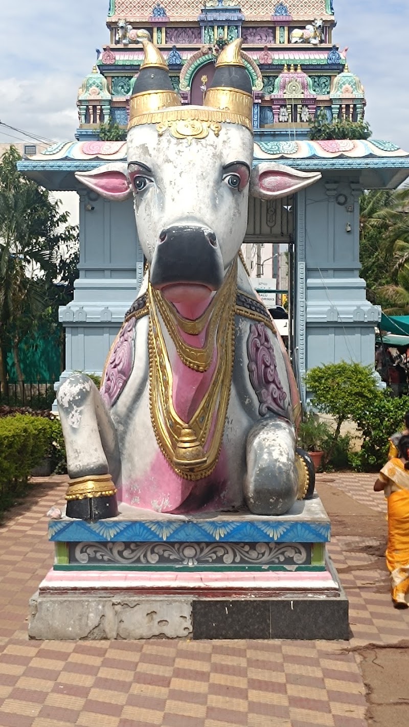 Kanipakam Temple Kalyana Mandapam - Kanipakam Temple Kalyana Mandapam, 72GM+QMG, Kanipakam, Andhra Pradesh 517131, India