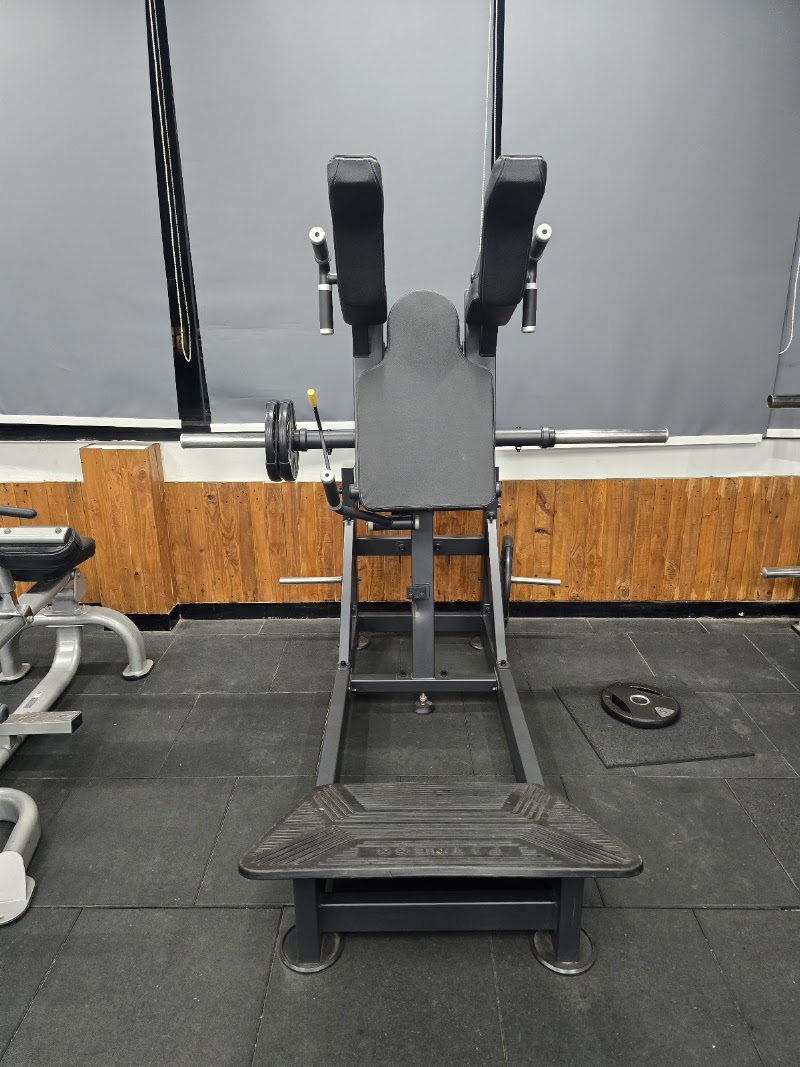 AFC GYM Sector 57 - AFC GYM Sector 57 F-6, behind Hong Kong bazaar, Block F, Sushant Lok 2, Sector 57, Gurugram, Haryana 122011, India