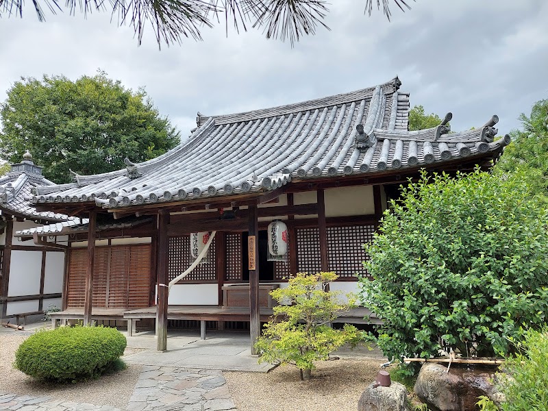 Byōdo-in Temple - Byōdo-in Temple, Renge-116 Uji, Kyoto 611-0021, Japan
