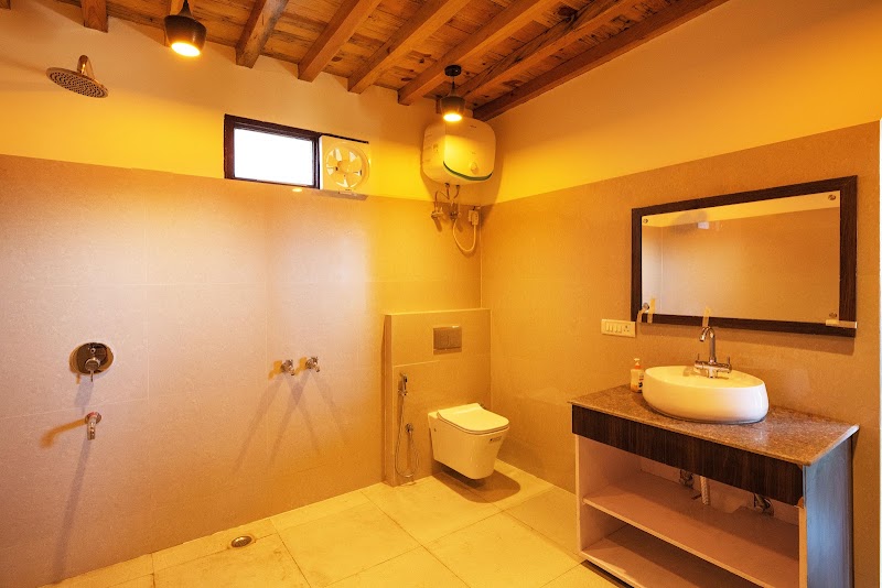 Shree Parijat Resort - Shree Parijat Resort, Seetla, Mukteshwar, Uttarakhand 263138, India