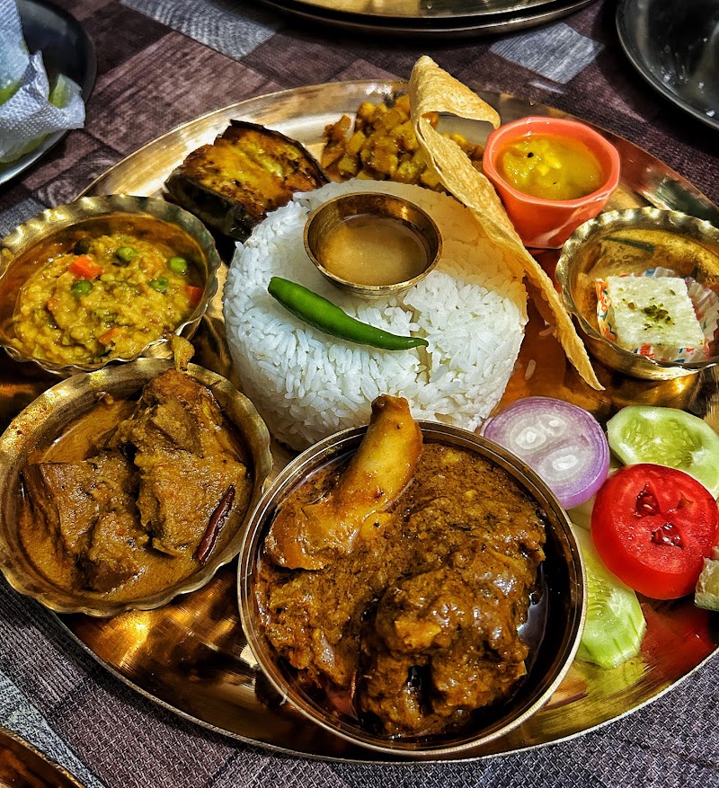 Deepalay Heritage - Deepalay Heritage, 4/28, Fern Rd, beside kamala Chatterjee school, Dhakuria, Fern Place, Gariahat, Kolkata, West Bengal 700019, India