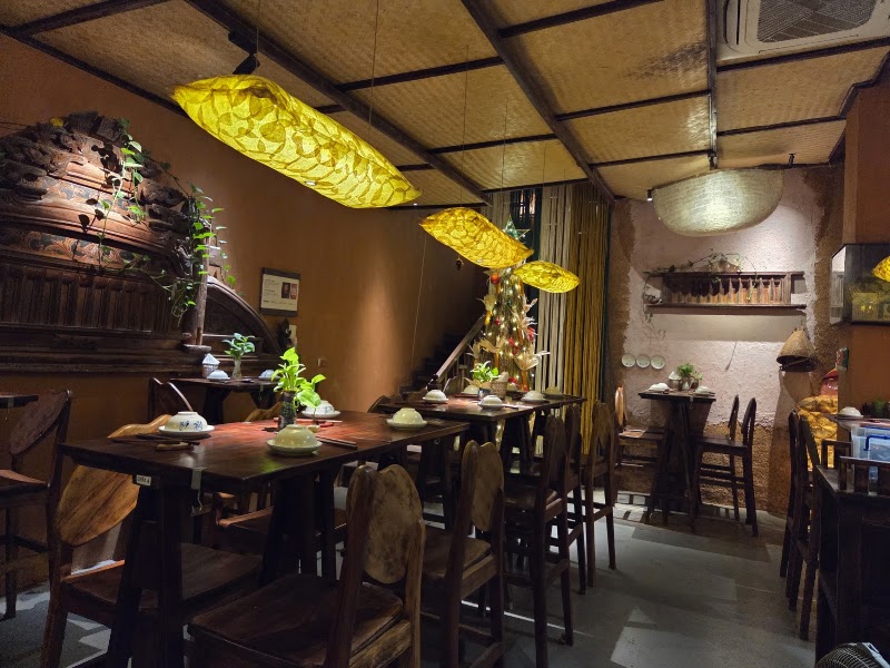 Dana Vegan House - Nhà Chay Dana - Dana Vegan House - Nhà Chay Dana 12 P. Đông Thái, Hàng Buồm, Hoàn Kiếm, Hà Nội 100000, Vietnam