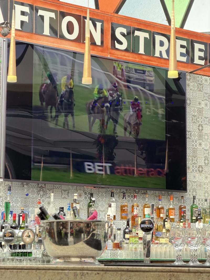 McGettigan's JLT - McGettigan's JLT Next to Bonnington - أبراج بحيرات الجميرا - JLT Cluster J - دبي - United Arab Emirates