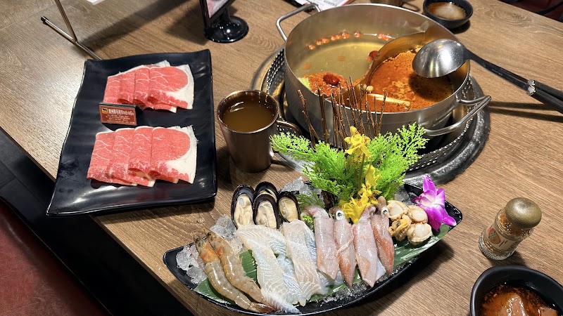 New Mala Hot Pot Wuchang Branch - New Mala Hot Pot Wuchang Branch 108, Taiwan, Taipei City, Wanhua District, Wanshou Village, Section 2, Wuchang St, 72號3樓