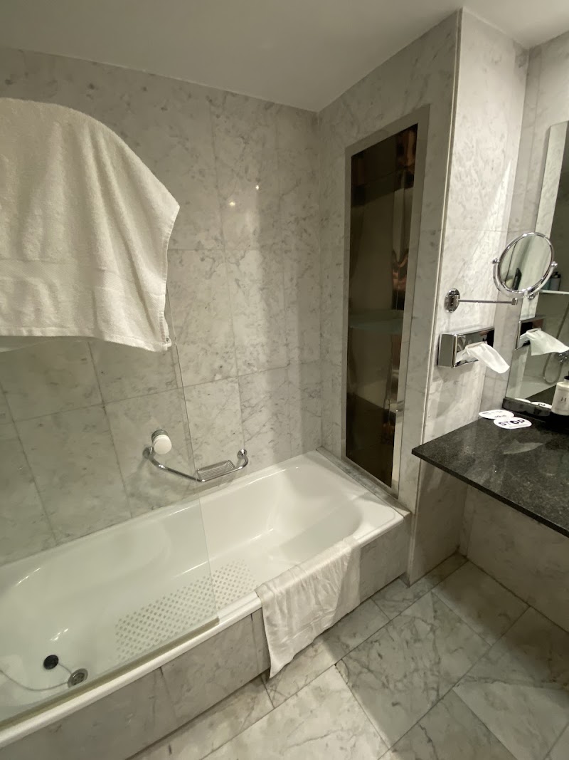 Hesperia Barcelona Del Mar - Hesperia Barcelona Del Mar Carrer d'Espronceda, 6, Sant Martí, 08005 Barcelona, Spain