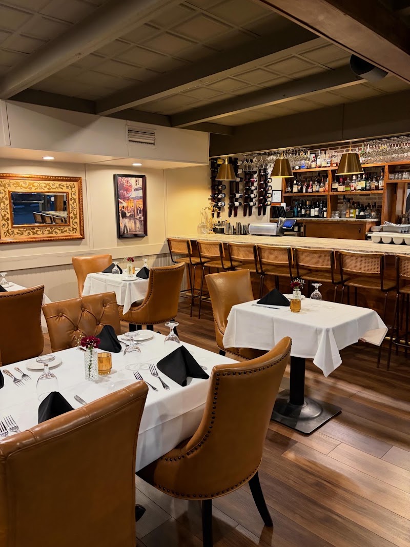 Verri's Italian Ristorante - Verri's Italian Ristorante 785 N Church St, Hendersonville, NC 28792, USA