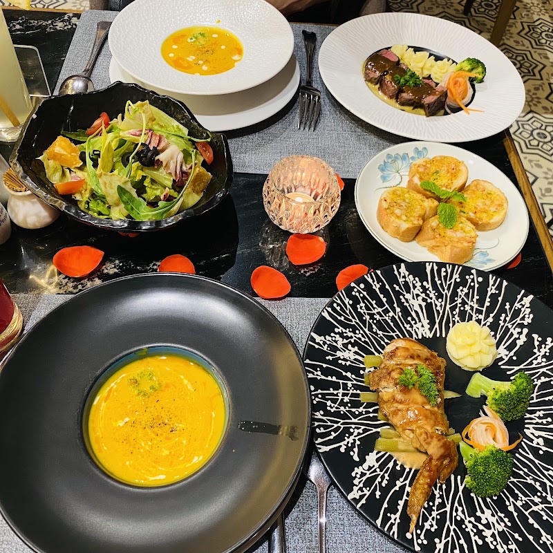 La Passion Restaurant - La Passion Restaurant Tầng 9, 26 P. Hàng Thùng, Phố cổ Hà Nội, Hoàn Kiếm, Hà Nội 10000, Vietnam