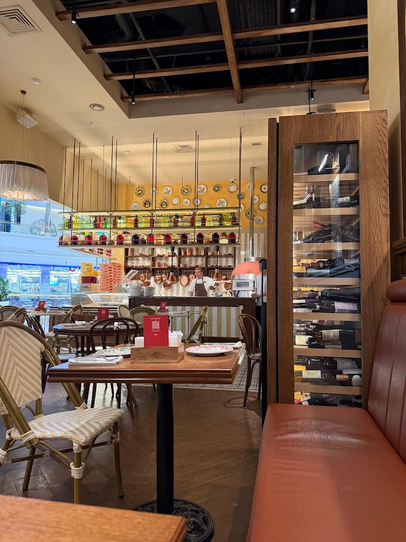 Del Papa - Del Papa, 2 Etazh, ТРЦ Mega Center Alma-Ata, Rozybakiev Street 263, Almaty 050060, Kazakhstan