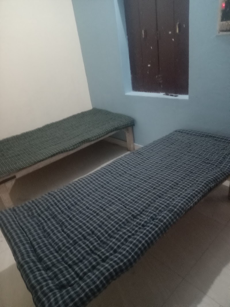 S D boys hostel - S D boys hostel 7XRV+J92, Kabir Nagar Rd, near agyawanbeer, Khojwan, Bhelupur, Varanasi, Uttar Pradesh 221005, India