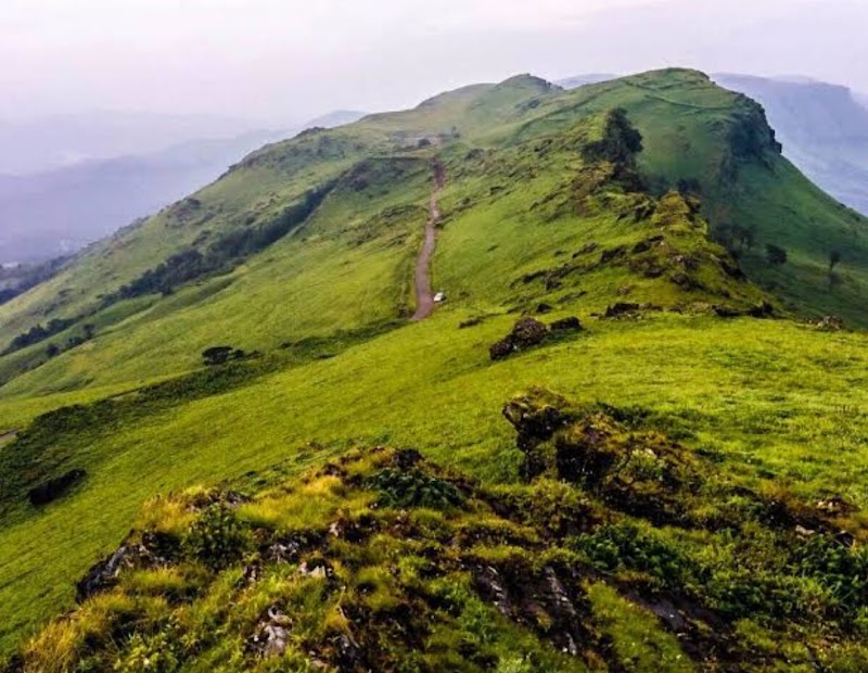 Baba Budan giri - Baba Budan giri Baba Budan giri, Nagenahalli, Karnataka 577131, India