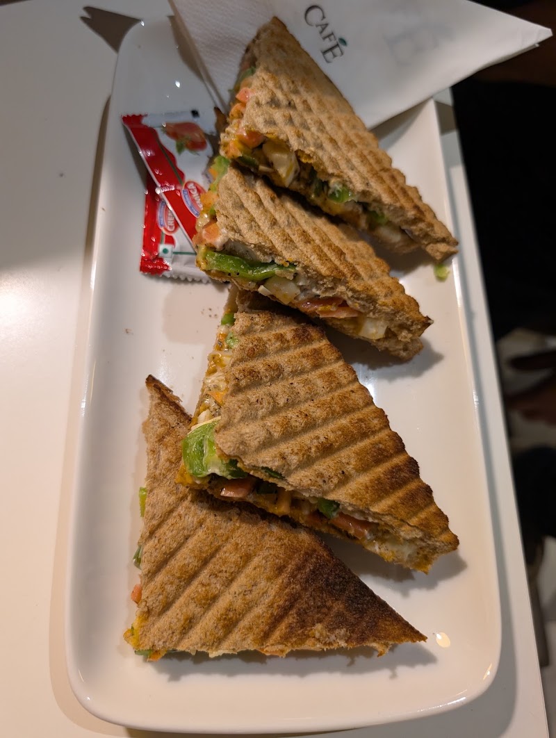 Woodland Cafe - Woodland Cafe ground floor, Block 37j, 2168, Gurudwara Rd, opp. Post, Block 37J, Beadonpura, Karol Bagh, New Delhi, Delhi, 110005, India