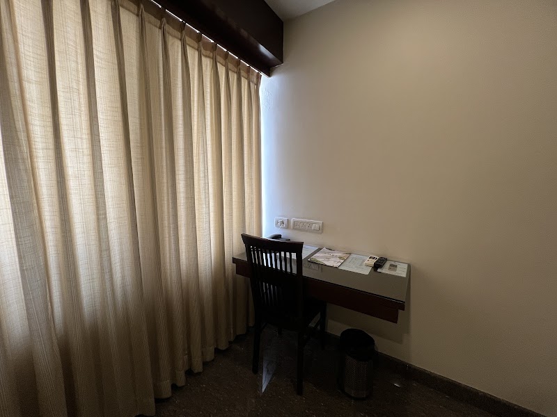 Jade Garden Hotel - Jade Garden Hotel, 1064 1, Jayalakshmi Villas Road, near Law Court, K.G Koppal, Chamarajapuram Mohalla, Lakshmipuram, Mysuru, Karnataka 570005, India