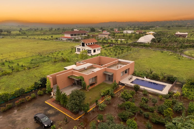 StayVista at Terracotta Skies | Villa with Swimming Pool in Nashik - StayVista at Terracotta Skies | Villa with Swimming Pool in Nashik, Kikwi Village, Pmpri Trimbak, Maharashtra 422203, India