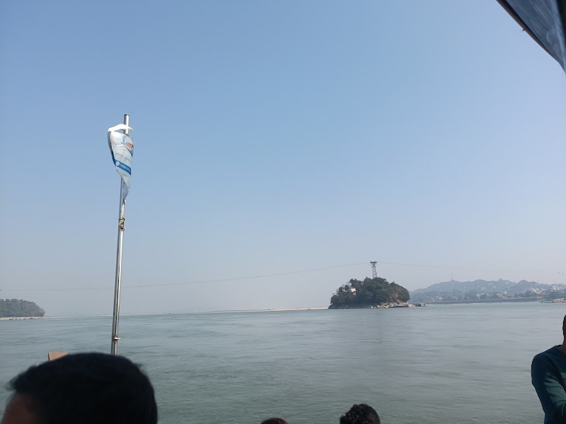 Brahmaputra Shikara Xpress - Brahmaputra Shikara Xpress MG Rd, Lachit Ghat, Guwahati, Assam 781001, India