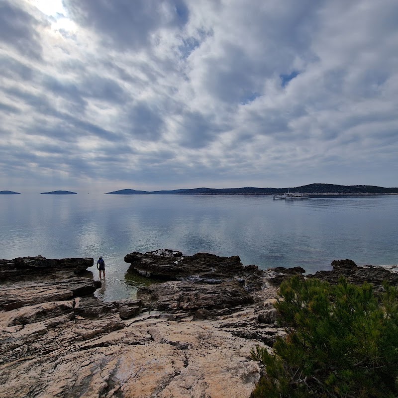 Dalmatia Adventures - Dalmatia Adventures, ul. kralja tvrtka 17, 23211, Pakoštane, Croatia
