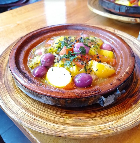 Yahmi - Yahmi 25 Av. Victoria, 75001 Paris, France