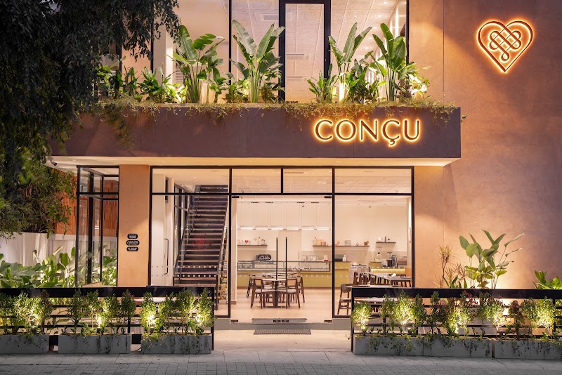 Conçu Indiranagar