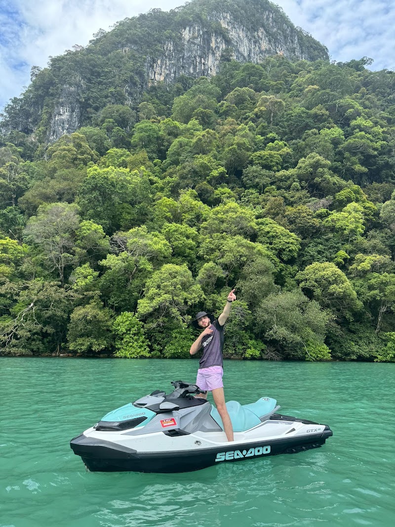 Chenang Sea Watersport - Chenang Sea Watersport, Pantai Cenang, Cenang, 07000 Langkawi, Kedah, Malaysia