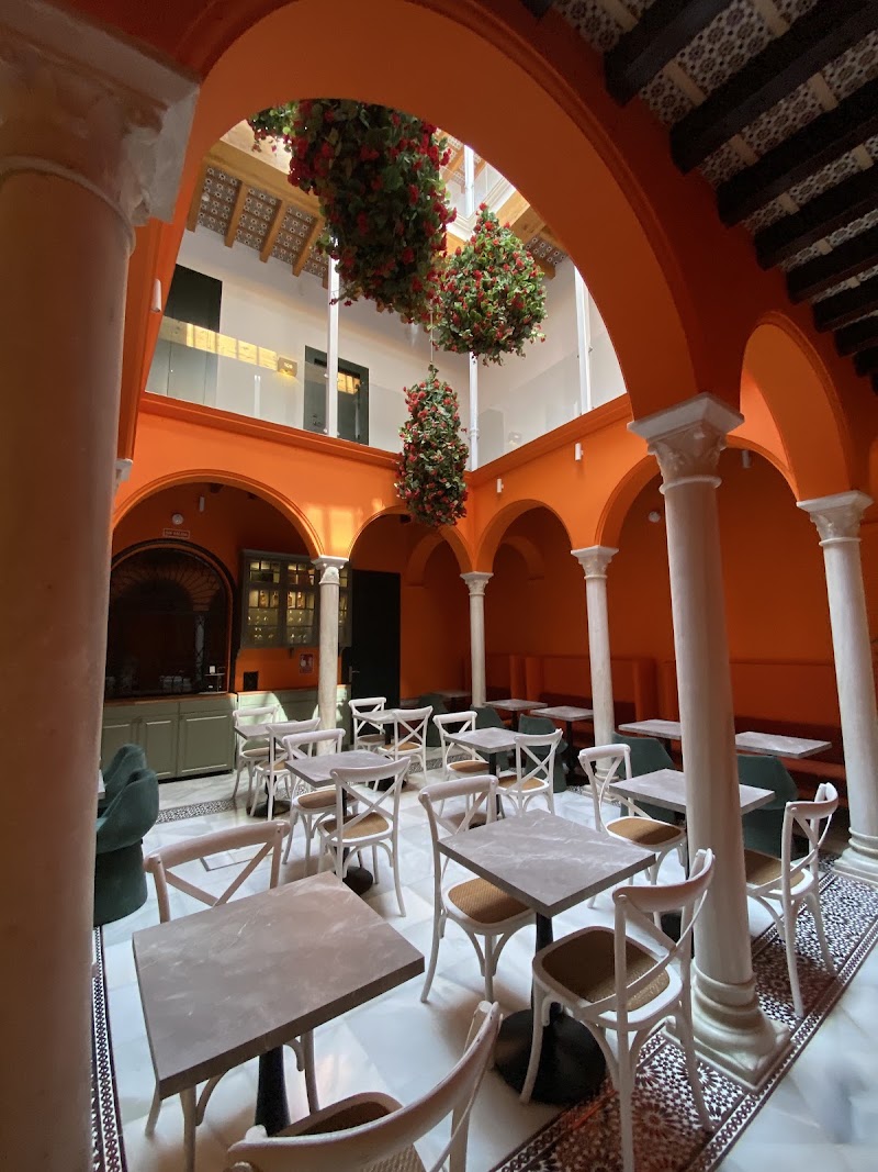 Hotel Cetina Sevilla - Hotel Cetina Sevilla C. Puente y Pellón, 22, Casco Antiguo, 41004 Sevilla, Spain