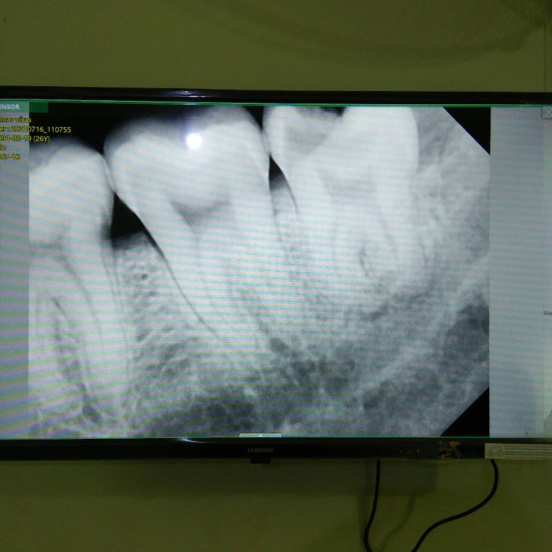JN Dental Clinic - JN Dental Clinic, J.N.DENTAL CURE & CARE, MADHYANAGRI CHOWK, near RADHAKRISHNA MANDIR, Juni Line, Bilaspur, Gol Bazar, Chhattisgarh 495001, India