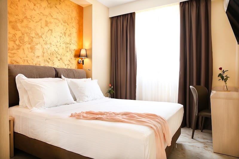Athens Starlight Hotel - Athens Starlight Hotel Agathonos 9, Athina 105 51, Greece