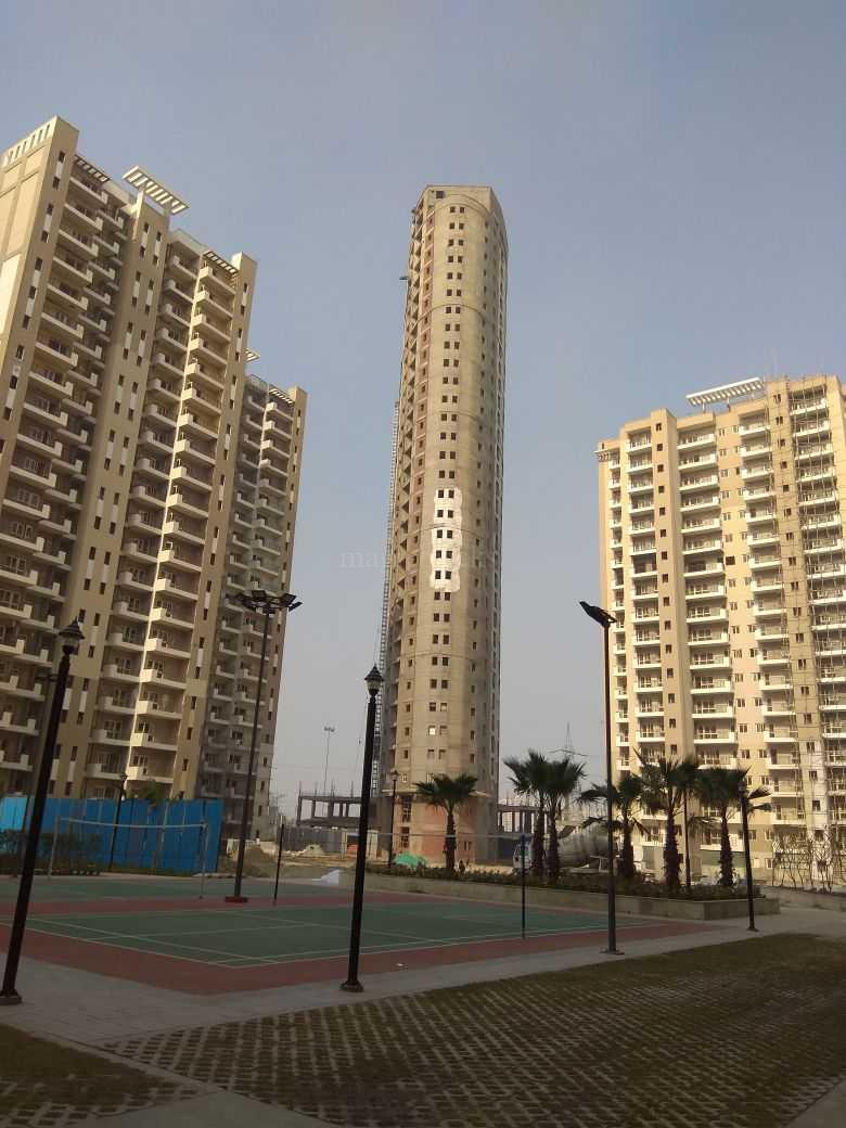 Tower O - Golden Palm Studios - Tower O - Golden Palm Studios NIMBUS THE GOLDEN PALMS, Shop No -20, Sector 168, Noida, Uttar Pradesh 201304, India