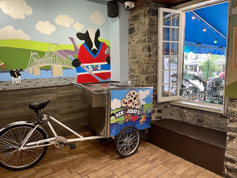 Ben & Jerry’s - Ben & Jerry’s 433 Pl. Jacques-Cartier, Montréal, QC H2Y 3B1, Canada