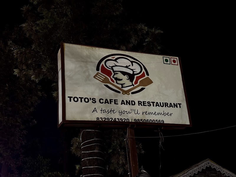 TOTO'S CAFE AND RESTAURANT - TOTO'S CAFE AND RESTAURANT next to Bus Stop, Bhim Nagar, Panchgani, Maharashtra 412805, India