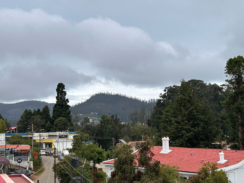 Shivv's Leisure Villa,Rooms Ooty - Shivv's Leisure Villa,Rooms Ooty SAVOY HOTEL LINE, 148/E2, near Hotel Taj Savoy Hill Bunk, Ooty, Tamil Nadu 643001, India