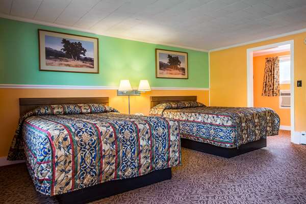Rodeway Inn Lincoln I-93 - Rodeway Inn Lincoln I-93 417 US-3, Lincoln, NH 03251, USA