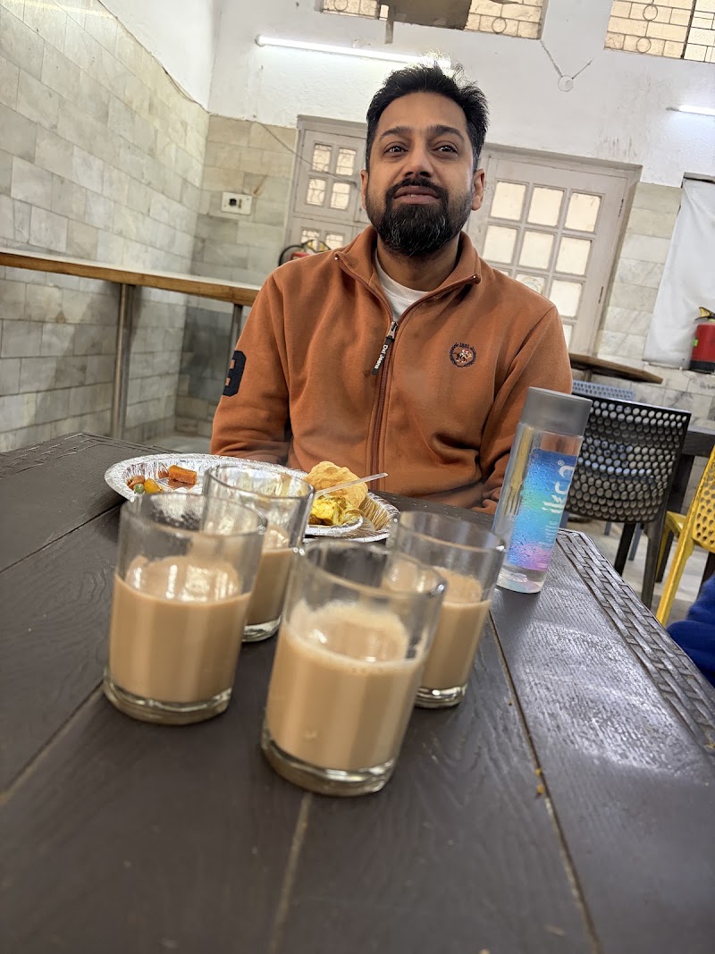 Om Corner - Om Corner, 5049/1, Sant Nagar, Krishna Nagar, Karol Bagh, New Delhi, Delhi, 110005, India