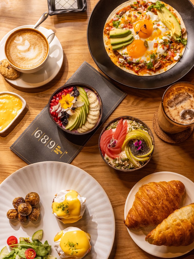 689 by QUORUM. - 689 by QUORUM. First Floor, Two Horizon Center, Golf Course Rd, Horizon Colony, DLF Phase 5, Sector 43, Gurugram, Haryana 122009, India
