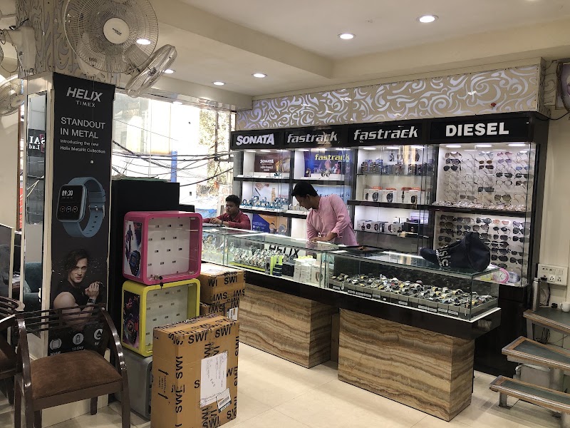 Lahore Watch Co. - Lahore Watch Co. Shop No. 112 113 Ghaffar Market, Block, Shop No. 112, 113, Ghaffar Market, Block 23, Beadonpura, Karol Bagh, New Delhi, Delhi, 110005, India