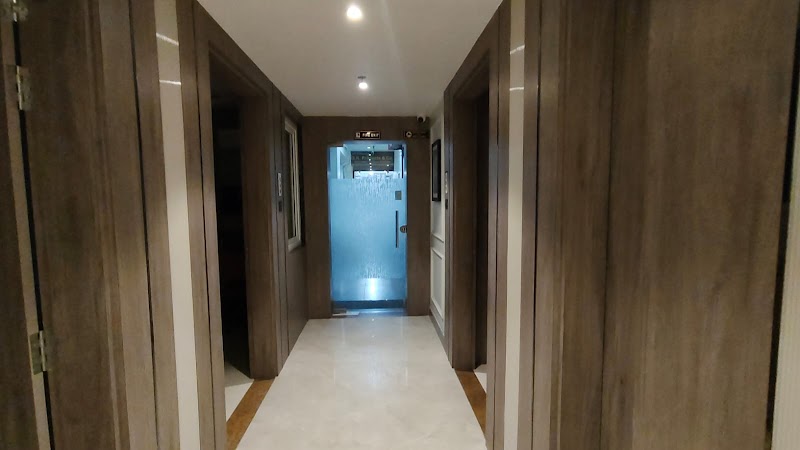 PARK VIEW - PARK VIEW CK63 / 66, next to RAM SHYAM STORE, +67, Benia Bagh, Varanasi, Uttar Pradesh 221001, India