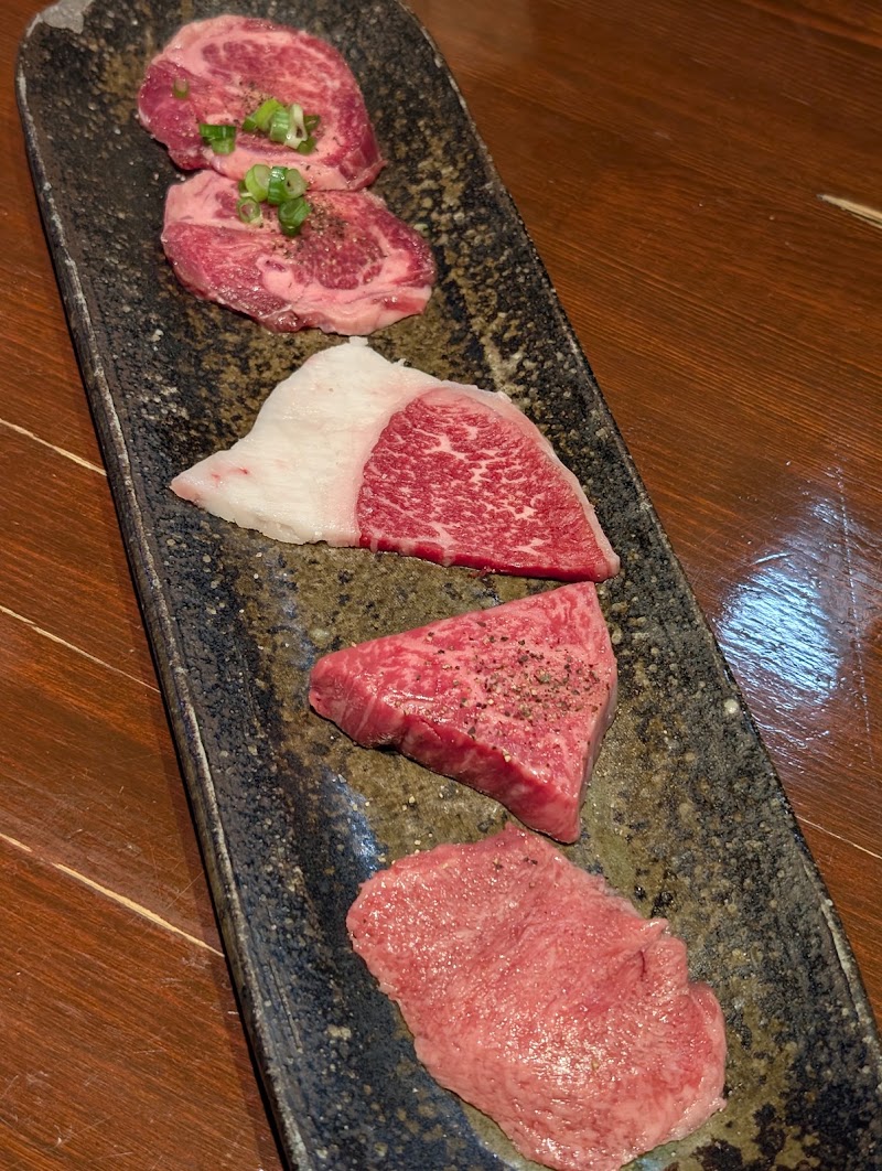 MIYAMA - MIYAMA Japan, 〒650-0004 Hyogo, Kobe, Chuo Ward, Nakayamatedōri, 1-chōme−6−２０ 高橋ビル