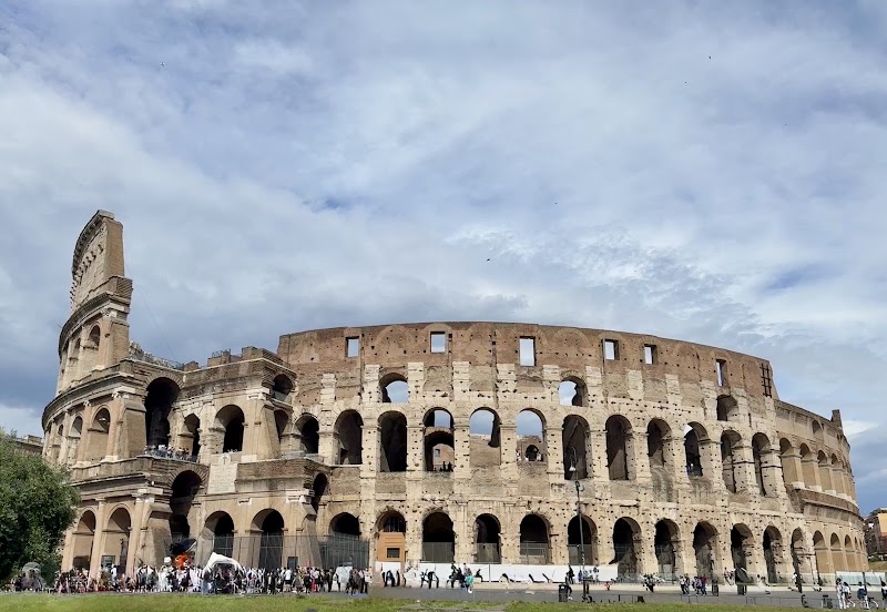 Parco archeologico del Colosseo - Parco archeologico del Colosseo Piazza S. Maria Nova, 53, 00186 Roma RM, Italy
