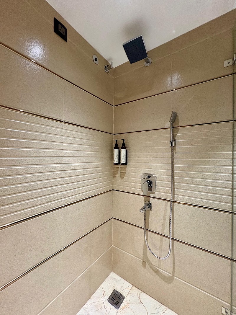 Hotel Belford - Hotel Belford P122, Master Canteen Area, Kharvela Nagar, Bhubaneswar, Odisha 751001, India