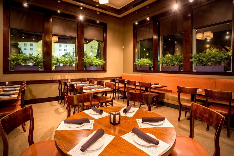 Bleu Restaurant and Bar