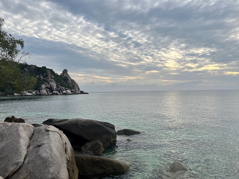 Freedom Beach - Freedom Beach 20 Moo 3, Koh Tao, อำเภอเกาะพะงัน สุราษฎร์ธานี 84280, Thailand