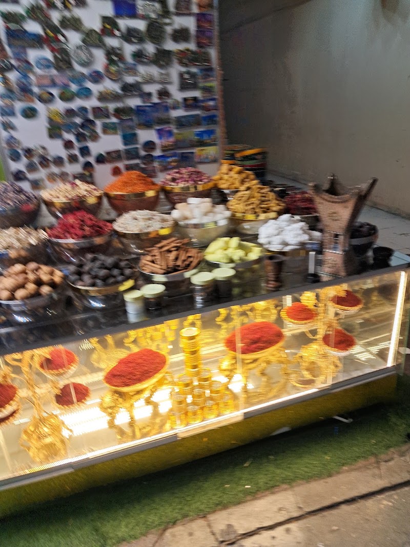 Grand Souk - Grand Souk, 778W+RHR - Al Abra St - Al Ras - Dubai - United Arab Emirates