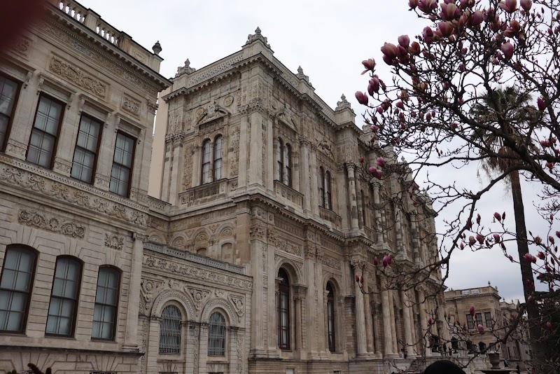 Dolmabahçe Caddesi - Dolmabahçe Caddesi, Vişnezade, Dolmabahçe Cd., 34357 Beşiktaş/İstanbul, Türkiye