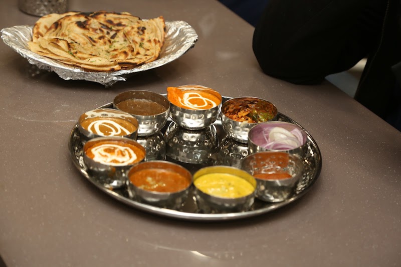 Kulcha Lal Parantha Das - Kulcha Lal Parantha Das Shop No-4, Plot No-1, Mahakal Marg, Kot Mohalla, Jaisinghpura, Ujjain, Madhya Pradesh 456006, India