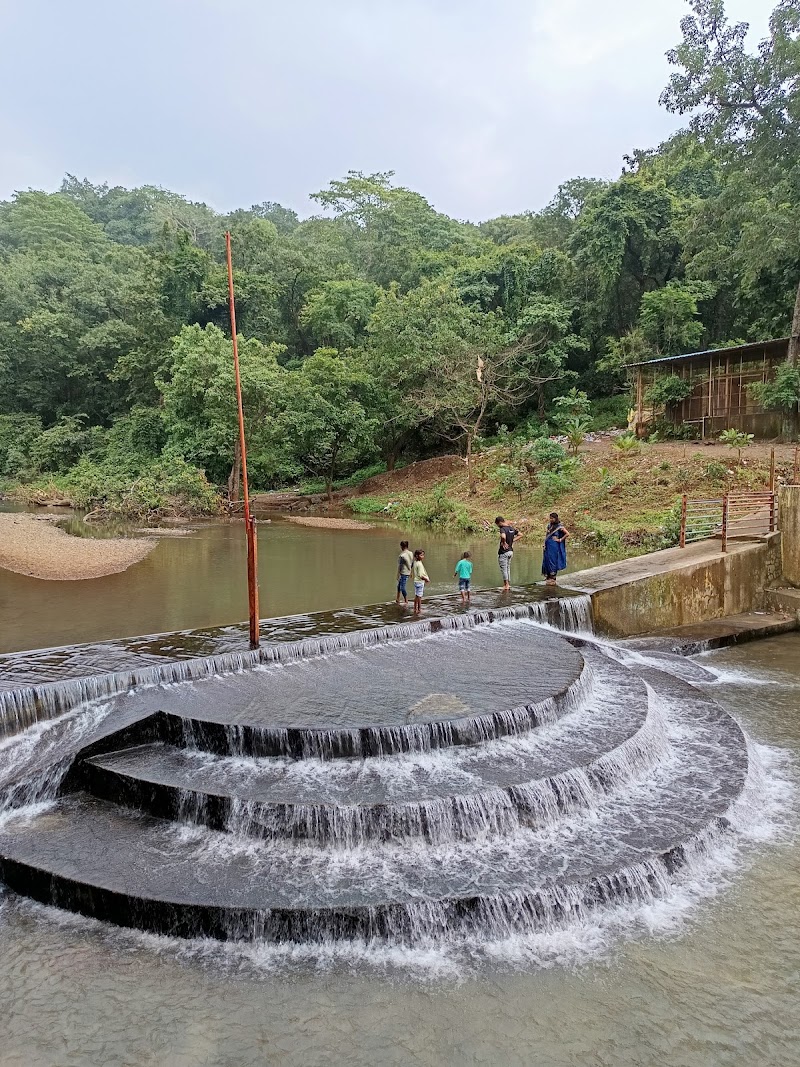 Tungareshwar Waterfalls - Tungareshwar Waterfalls CW93+68F, Tungareshwar Rd, Sativali, Vasai-Virar, Maharashtra 401303, India