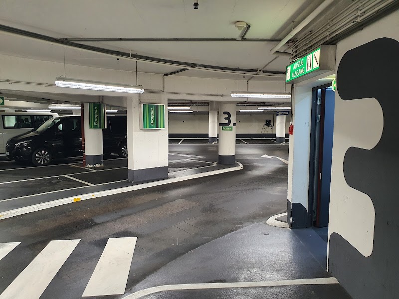 Europcar Downtown - Europcar Downtown, Elišky Krásnohorské 134/9, 110 00 Praha 1-Josefov, Czechia