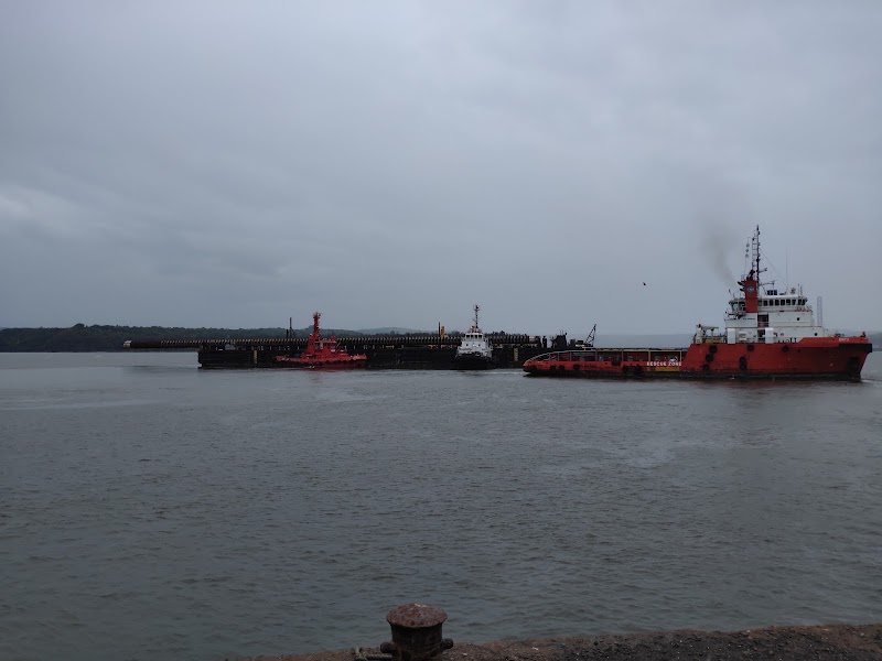 Jaigad Jetty - Jaigad Jetty, Maharashtra State Highway 4, Jaigad, Maharashtra 415614, India