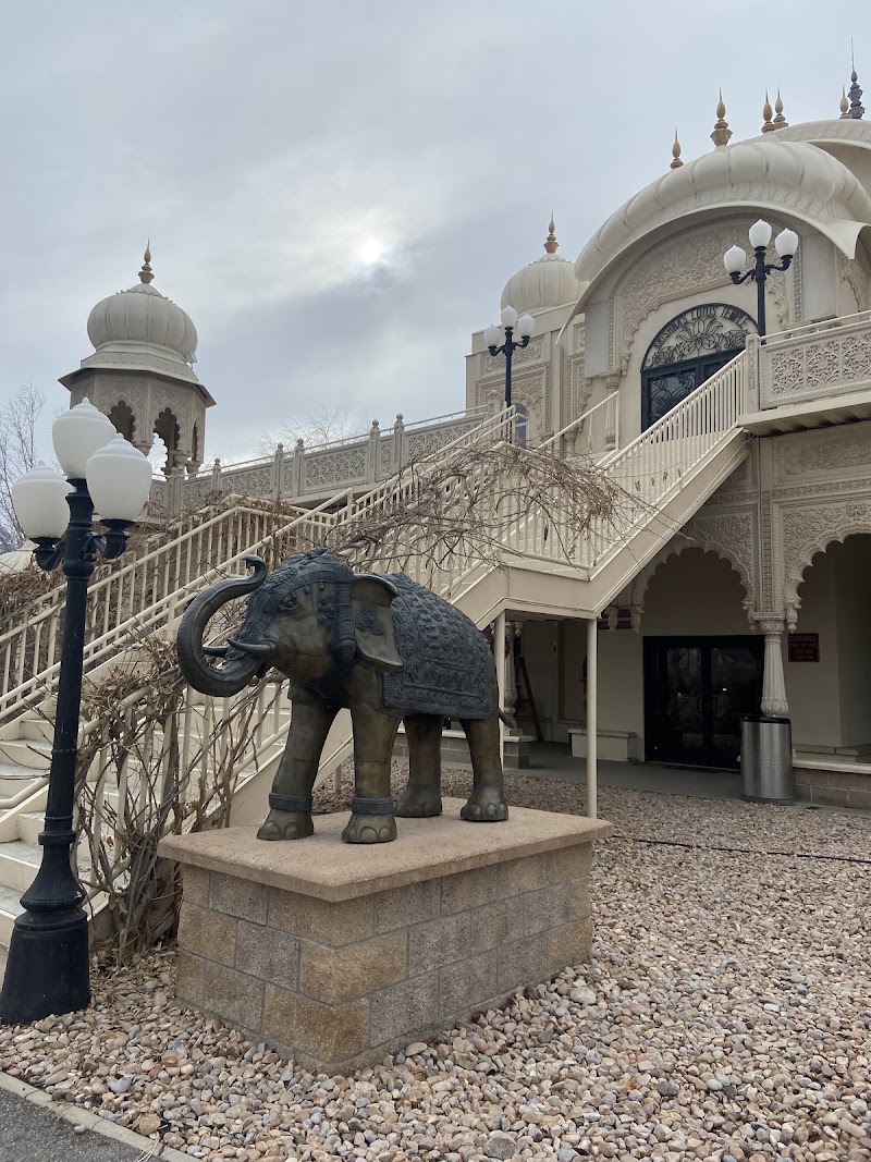 Shri Shri Radha Krishna Temple - Shri Shri Radha Krishna Temple 311 W 8500 S, Spanish Fork, UT 84660, USA